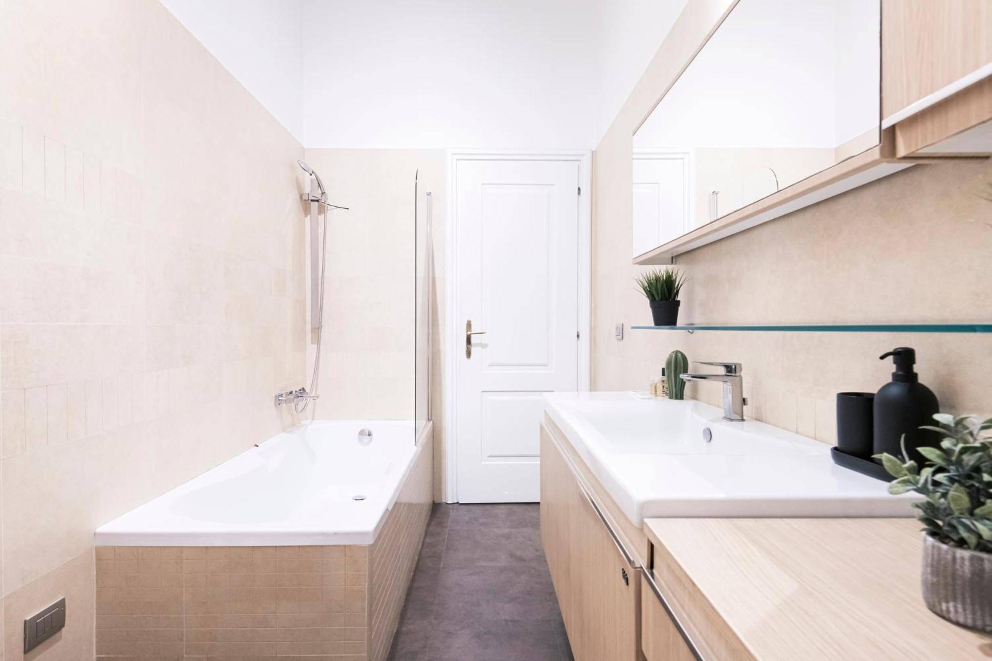 Easylife - Magnificent Splendid Apt Sant'Ambrogio 밀라노 외부 사진
