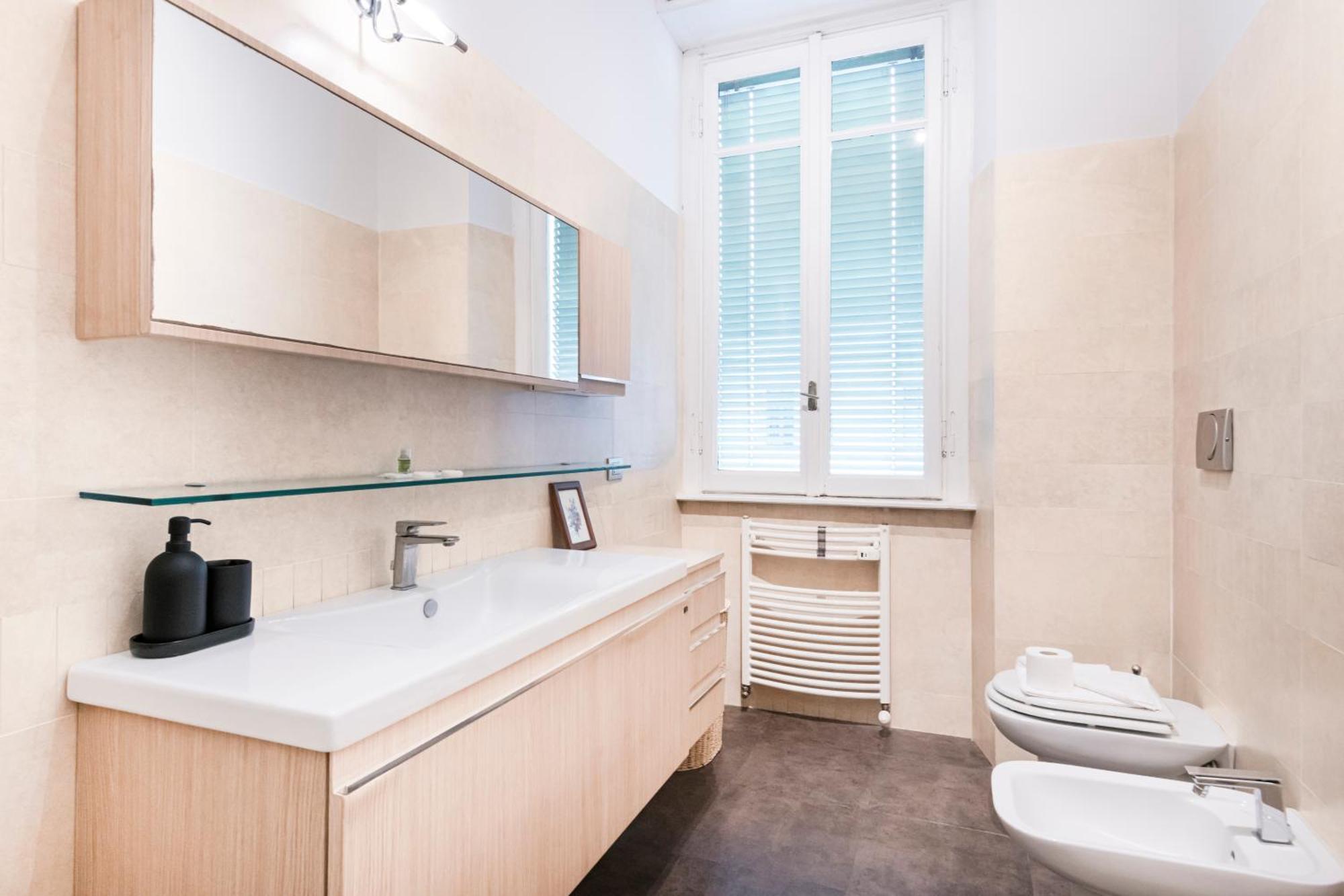 Easylife - Magnificent Splendid Apt Sant'Ambrogio 밀라노 외부 사진